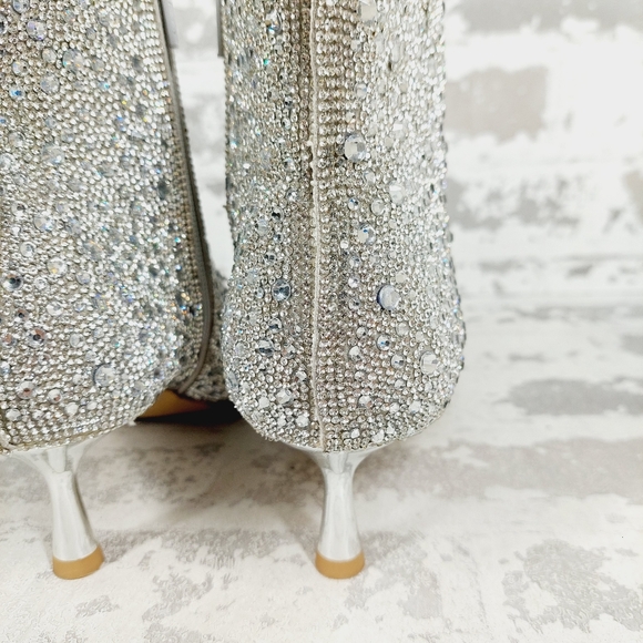 New ABOUND Marysol Rhinestone Embellished Bootie In Silver Rhinestone E259 - Picture 6 of 12